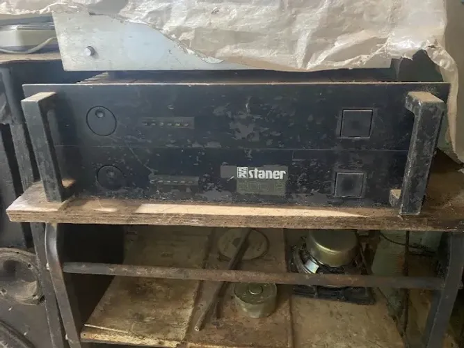 Amplificador de potência Staner, modelo 800S