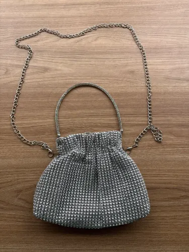 Bolsa em Strass