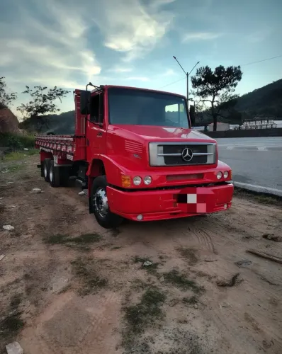 Mercedes Benz 1620 2011