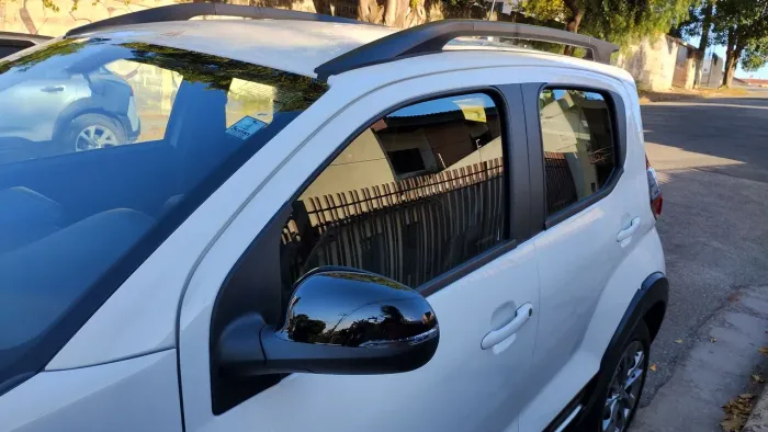 Fiat Mobi Trekking 1.0 Flex 5P 2025