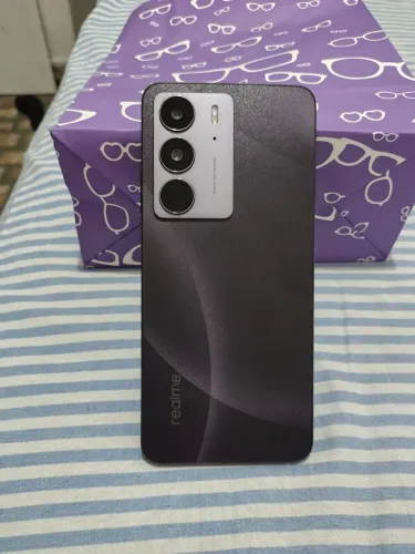 Realme C75 256GB / 8GB RAM - Com NFC