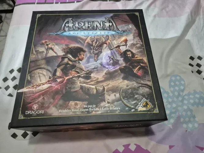 Jogo de Tabuleiro Arena: The Contest