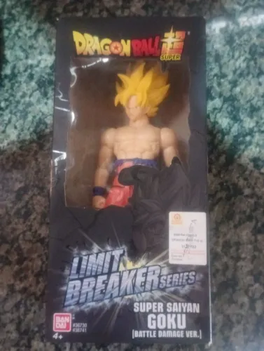 Boneco de coleção, Goku super Sayjinn 150(podemos negociar o preço pra baixar)