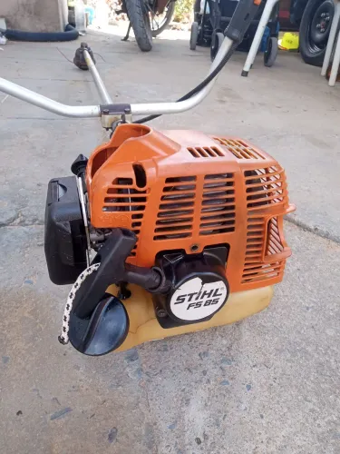 Roçadeira sthil fs85 