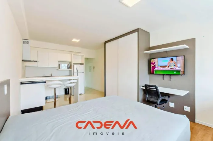 Studio com 1 vaga para aluguel no Centro