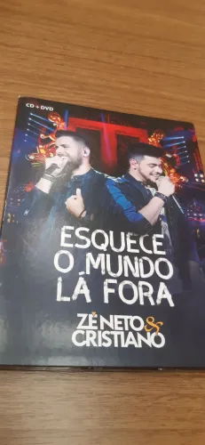 CD + DVD Zé Neto e Cristiano O mundo lá Fora