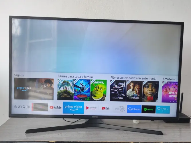 Smart TV LED Samsung 40 Polegadas, Completa.