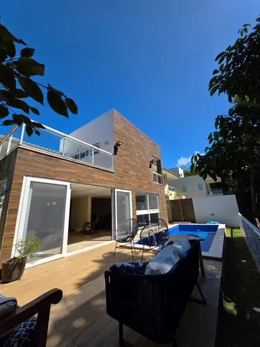 CASA 04 SUÍTES ALTO LUXO EM ALPHAVILLE SALVADOR CONDOMÍNIO ESTRELA DO MAR
