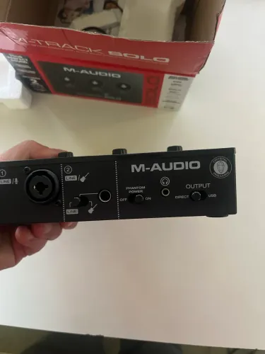 Placa de áudio m track solo