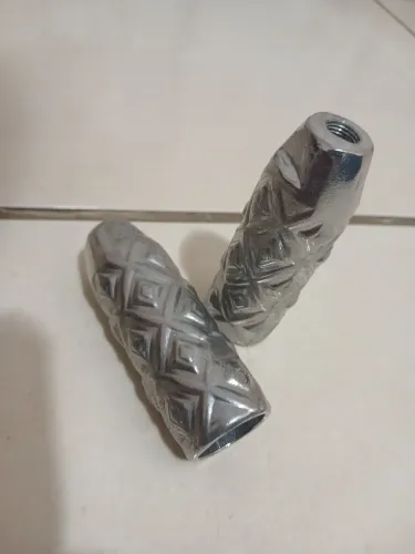 Pezinho montadinha