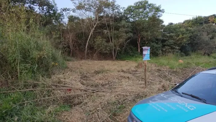 Lote no Bairro Esperança, com escritura e registro...