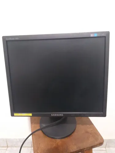 Monitor escritório