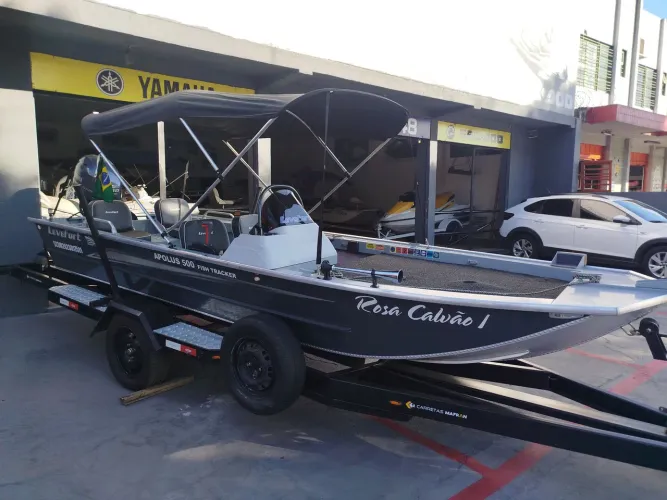 Lanchas e jet ski 