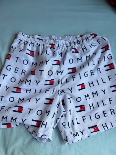 Short tommy hilfinger
