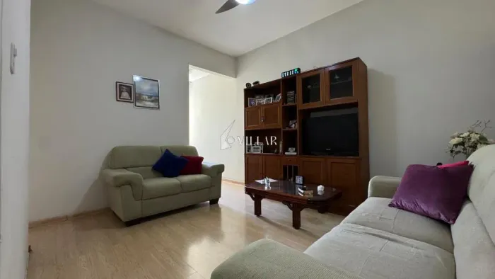 APARTAMENTO DE DOIS QUARTOS AO LADO DO POSTO 11