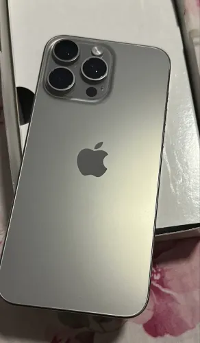 iPhone 15 pro Max
