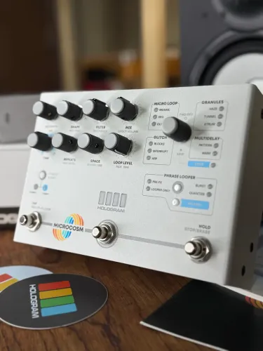 Pedal Microcosm Hologram Eletronics