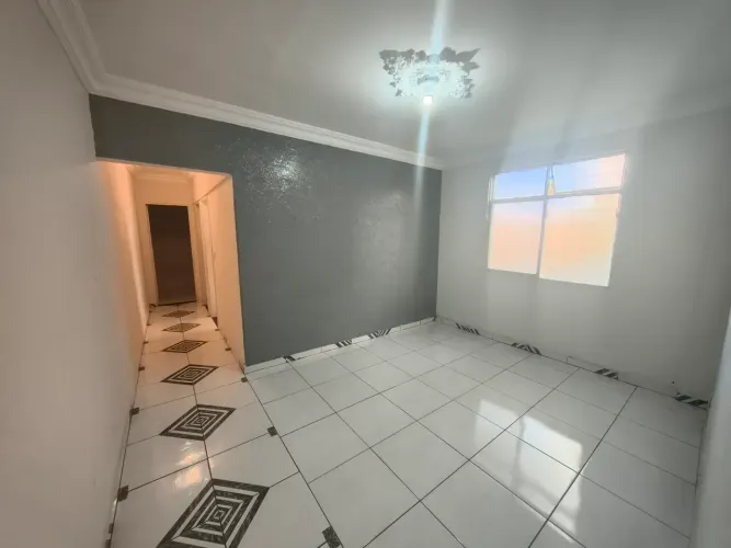 Apartamento de BNH com 1 Vaga de Garagem
