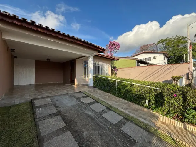 Casa com 3 dormitórios para alugar, 120 m² por R$ 3.794,13/mês - Cidade Vista Verde