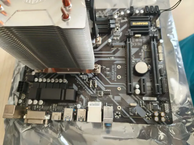 Desktop Placa mãe + Cpu + Cooler