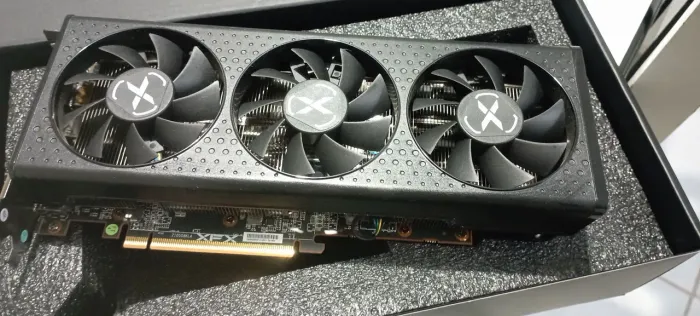 GPU XFX RX 7600 8GB