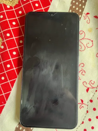A10s celular ta novo so pegar e usar.
