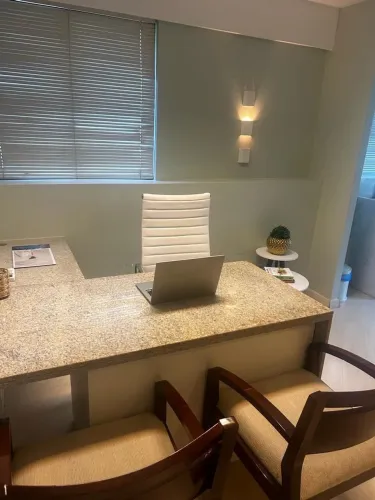 Subloco Consultório Elegante