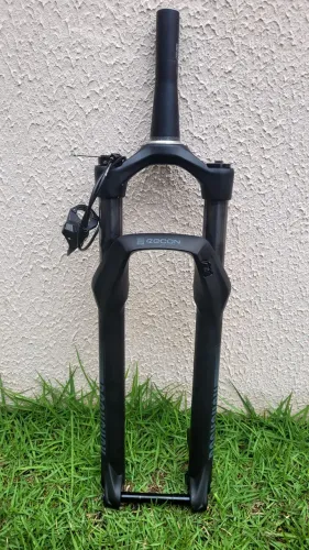 Suspensão RockShox Recon Silver Boost Tapered 