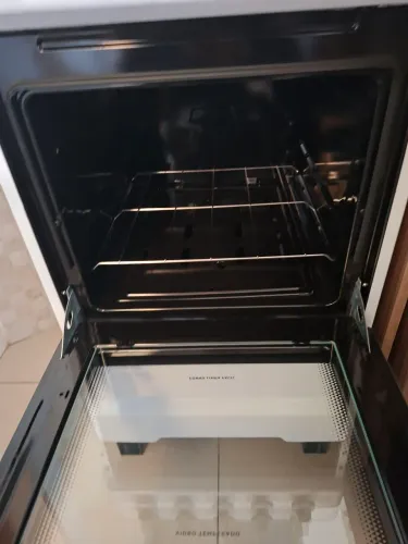FOGÃO 4 BOCAS ZERO, NOVINHO NÃO FOI USADO!