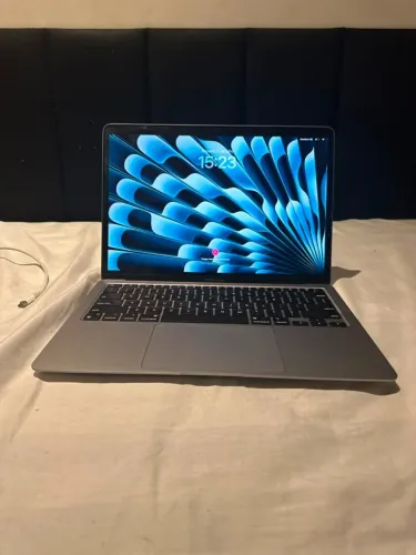 Macbook - M1 QUASE NUNCA USADO