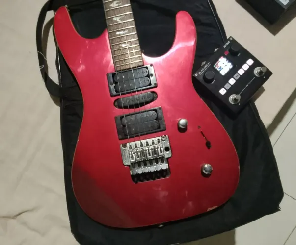 Guitarra ponte Floyd Rose e Blackbox M-VAVE (PREÇO NEGOCIÁVEL)