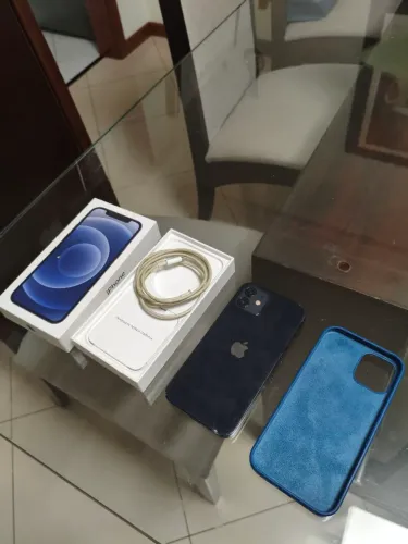 iPhone 12