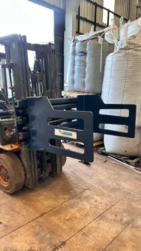 Garra hidráulica para fardos empilhadeira 