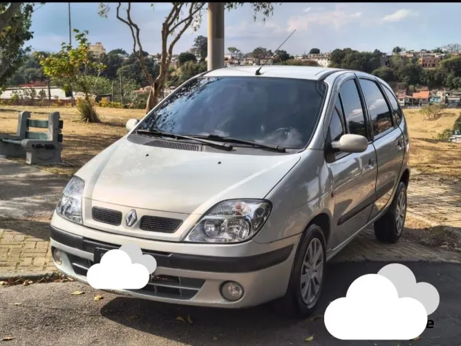 Renault Scenic Rxe/ Privilège 2.0 16V 5P Mec. 2001