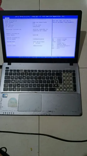 Notebook Asus I 3 4 GB Liga BIOS p/ Peças ou concerto Ideal para Técnico