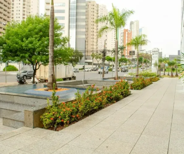 Apartamento frente shopping Flamboyant
