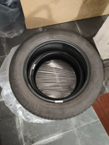 4 Pneus Michelin 185/60 R15