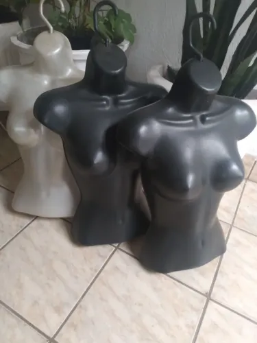Cj cabides manequins fem