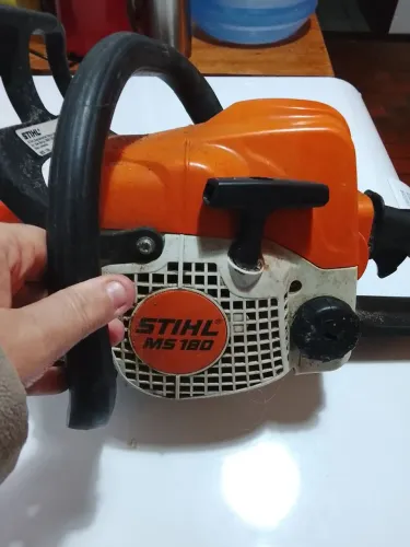 Motoserra gasolina Stihl MS180
