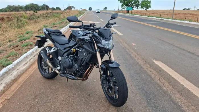 HONDA CB500F 2023