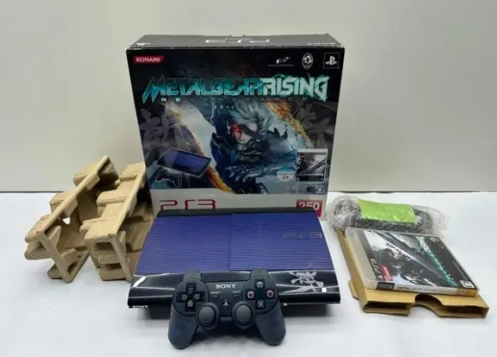 PlayStation 3 super slim