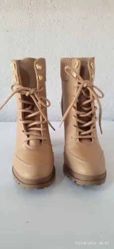 Bota feminina Vizzano