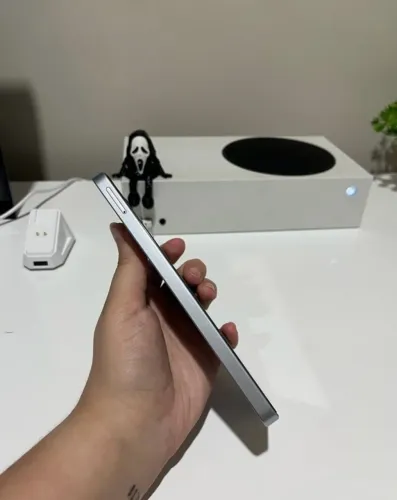 Vende-se celular a06