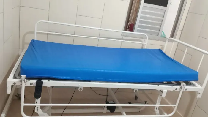 Aluguel de cama hospitalar elétrica