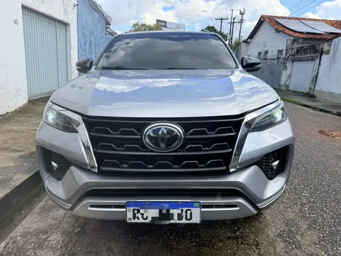 Toyota Hilux SW4 SRX 4X4 2.8 TDI 16V Dies. Aut. 2021