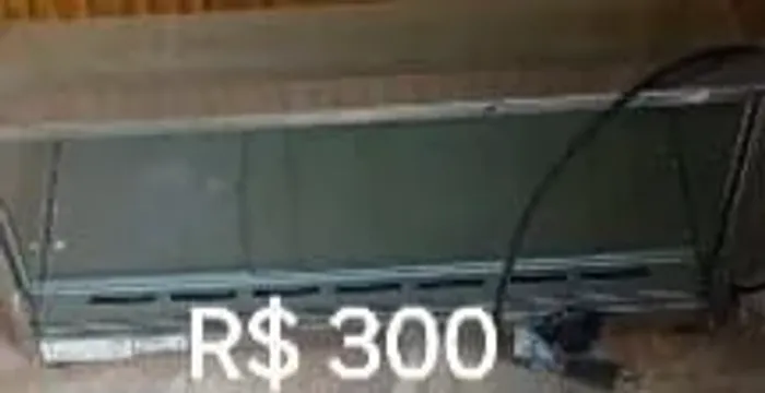 Vendo estufa para salgados curva de 4 bandejas