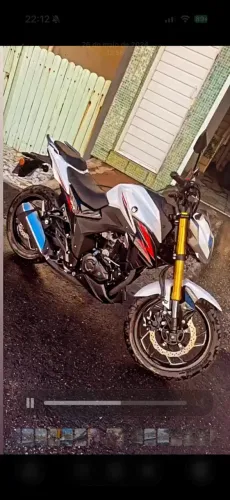 Vende-se Moto DR 160