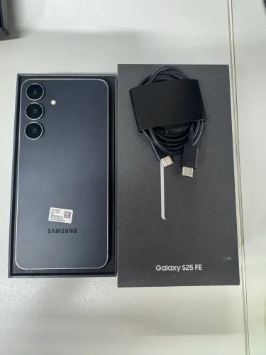 Galaxy Samsung S25 FE