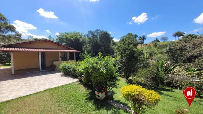 Sítio com 4 dormitórios à venda, 23000 m² por R$ 900.000,00 - Alberto Flôres - Brumadinho/