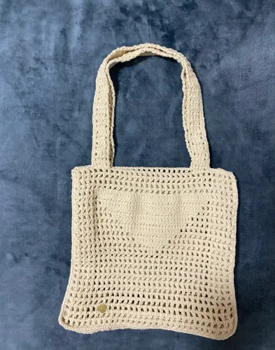 Bolsa praiana em crochê
